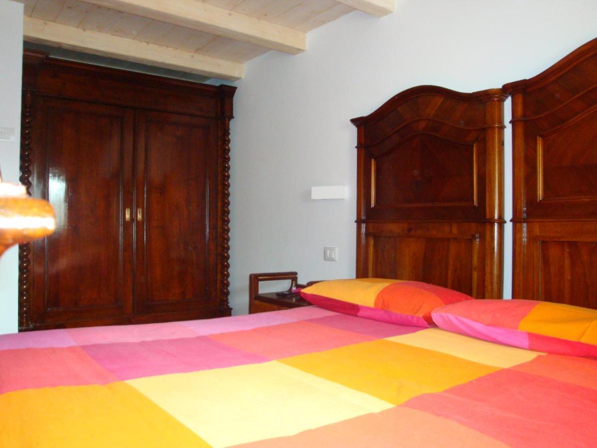 Da Andrea E Raffaella Guest House Sant'Anna d'Alfaedo Bagian luar foto