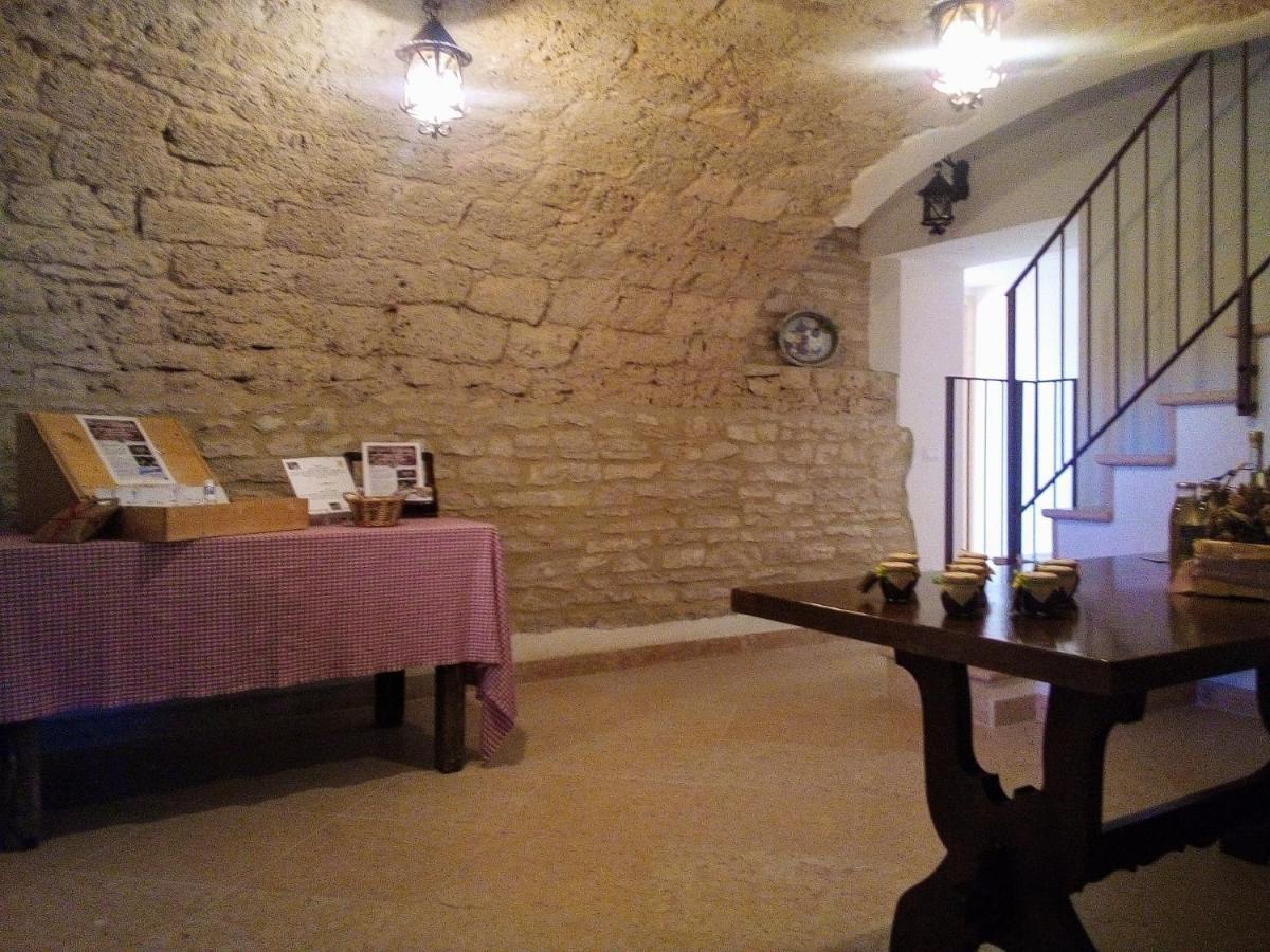 Da Andrea E Raffaella Guest House Sant'Anna d'Alfaedo Bagian luar foto